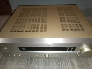 Receptor AV Yamaha RX-V620RDS Plata