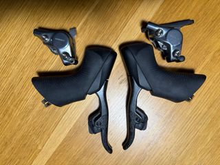 Manetas y Pinzas Sram Red AXS D1