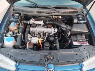 Volkswagen Golf 2003