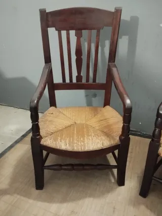 2 Butacas antiguas asiento de enea