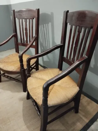 2 Butacas antiguas asiento de enea