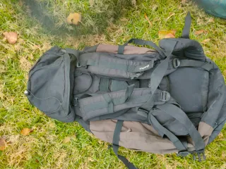 Mochila senderismo Quechua 60L