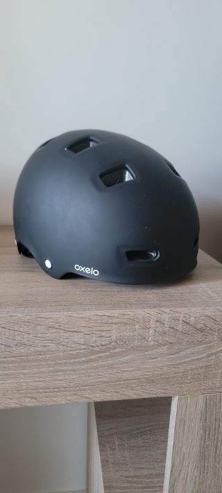 Casco Oxelo Negro Skate