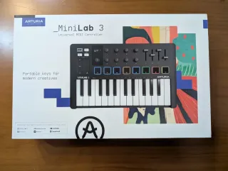Controlador MIDI Arturia Minilab 3