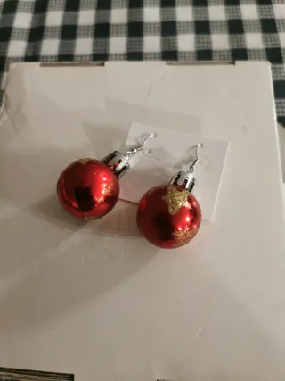 Orecchini Palline Natale Rossi e Verdi