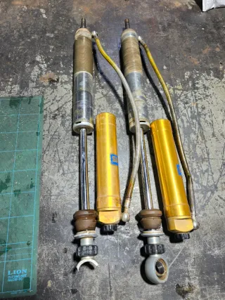 Amortiguadores ohlins Toyota land cruiser kdj