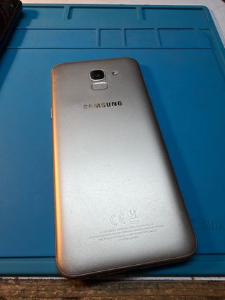 Samsung J6 Libre Dorado