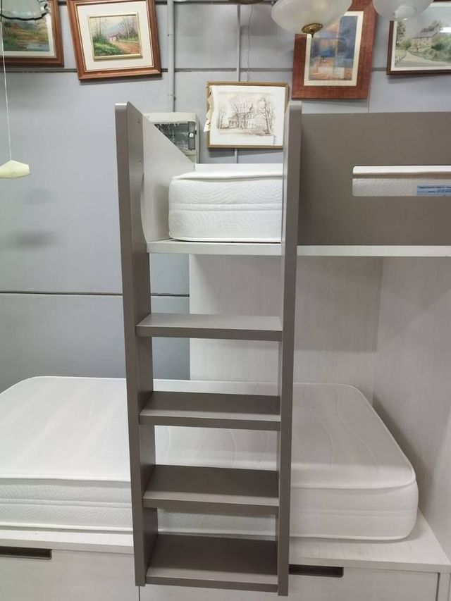 LITERA CON ARMARIO MODERNA