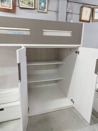 LITERA CON ARMARIO MODERNA