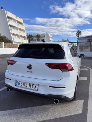 Volkswagen Golf 2021