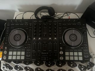 Controladora DJ Pioneer DDJ-RX y bolsa transporte