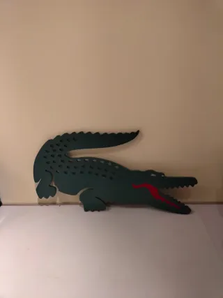 Figura Madera Lacoste Cocodrilo