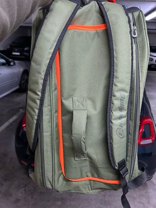 Paletero Bullpadel  COMO NUEVO