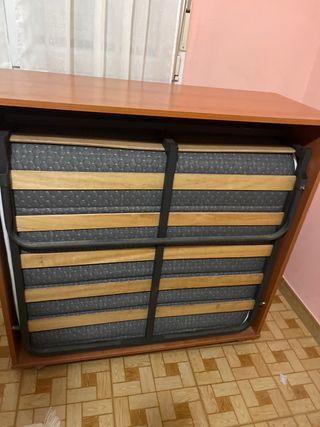 Cama portátil y plegable