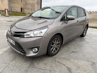 Toyota Verso 2015