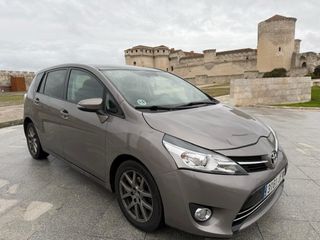 Toyota Verso 2015