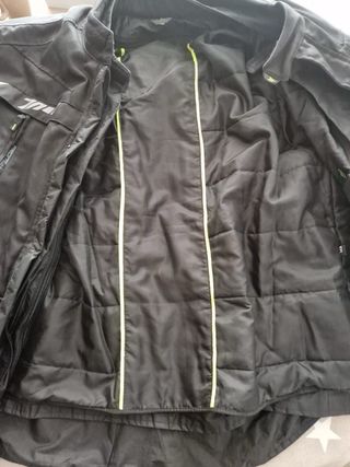 Chaqueta de moto negra