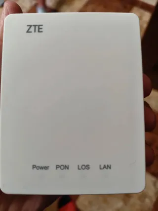 Router Fibra + Modem