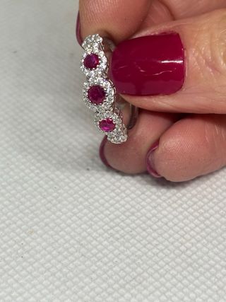 Anello Argento Regolabile con Zirconi Rossi