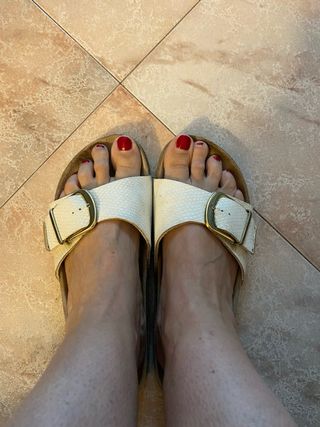 Ciabatte donna tipo birkenstoke bianche usate