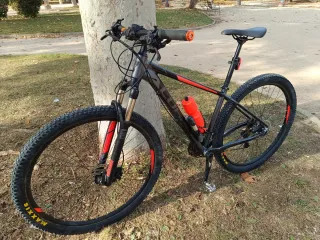 MTB Cube Attention L