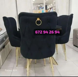 Mesa imitación mármol + 6 sillas