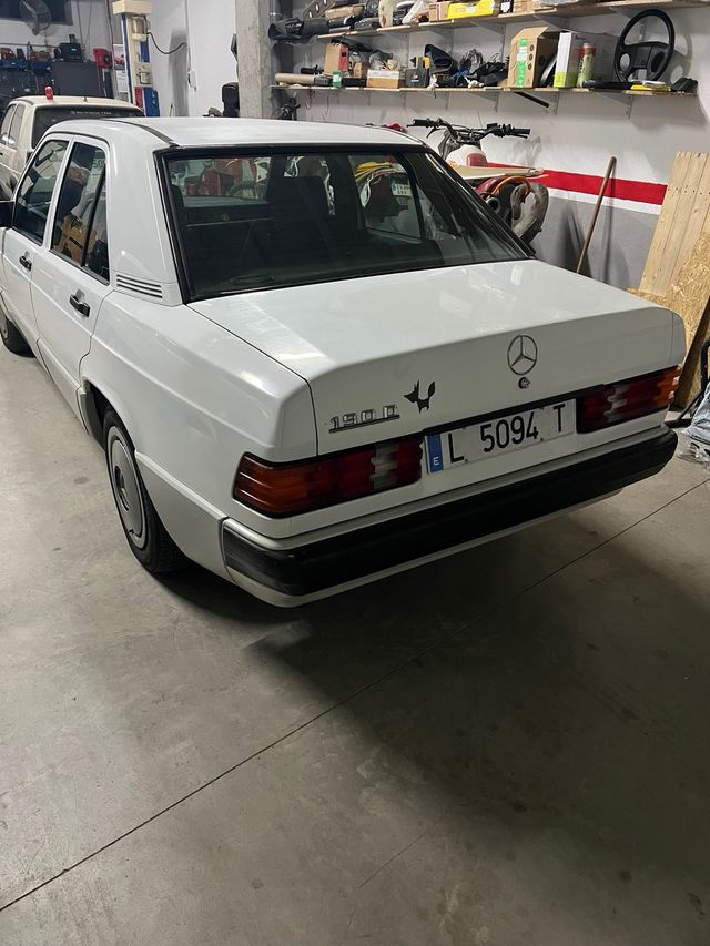 Mercedes-Benz 190 1993