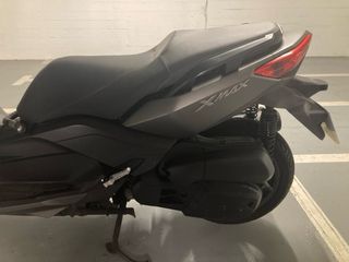 scooter Yamaha xmax 125cc