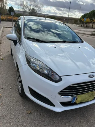 Ford Fiesta 2016 Negociable