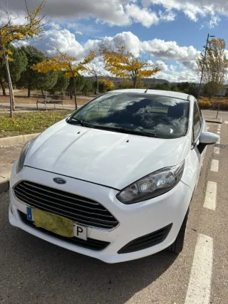 Ford Fiesta 2016 Negociable