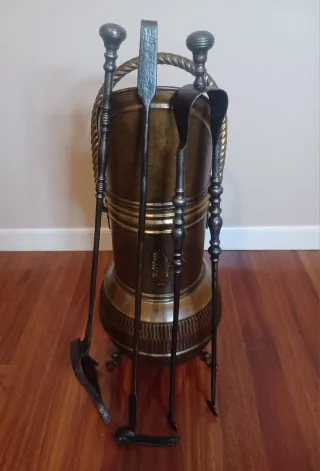 Set de Chimenea Victoriano en Cobre y latón