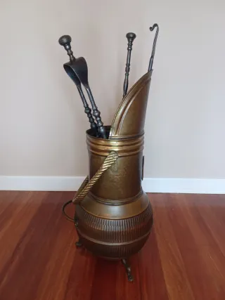 Set de Chimenea Victoriano en Cobre y latón