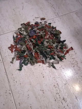 -Lote 350 Soldados 1/72