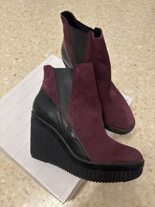 Botines cuña Calvin Klein morados