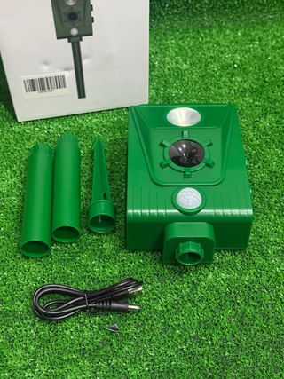 Ahuyentador animales Ultrasónico solar NUEVO