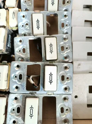 Lote Material Eléctrico Bticino Magic