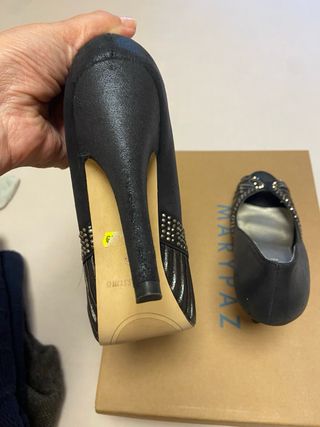 Zapatos de fiesta negros y plateados talla 38