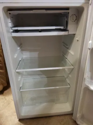 Frigorífico Jocel A+ pequeño