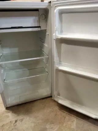 Frigorífico Jocel A+ pequeño