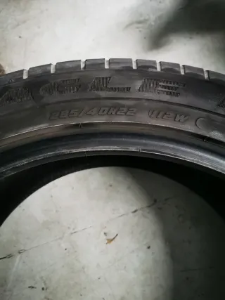 4 Neumáticos 295/40R22 Goodyear.