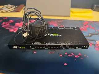 Matriz AVPro Edge AC-MX42-AUHD