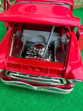 Chevrolet Suburban 1957 – Used Under License –1.18