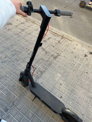 Patinete eléctrico en muy buen estado