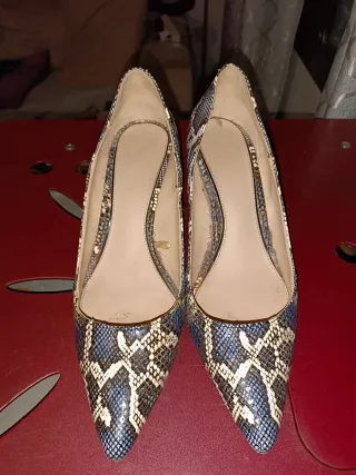 Zapatos de tacón serpiente