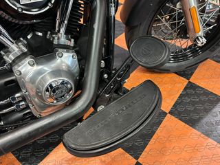 Harley-Davidson Slim 103