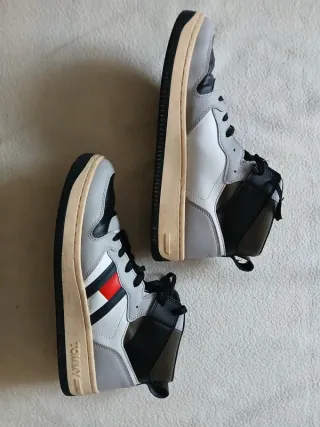 Scarpe alte Tommy Hilfiger Tg 42
