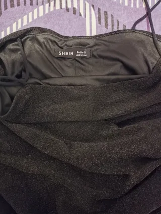 Vestido negro brillante tirantes