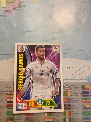 Cromo fútbol Sergio Ramos Real Madrid
