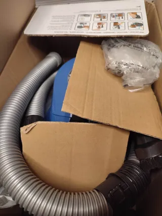 Aspiradora Rowenta RO3721EA Compact Power