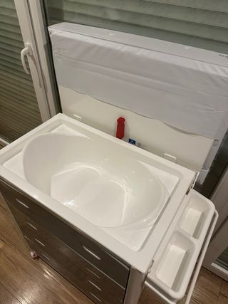 Bañera cambiador Plastimyr con cajonera